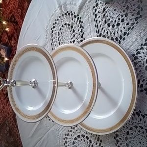 Vintage  3 tier serving tray